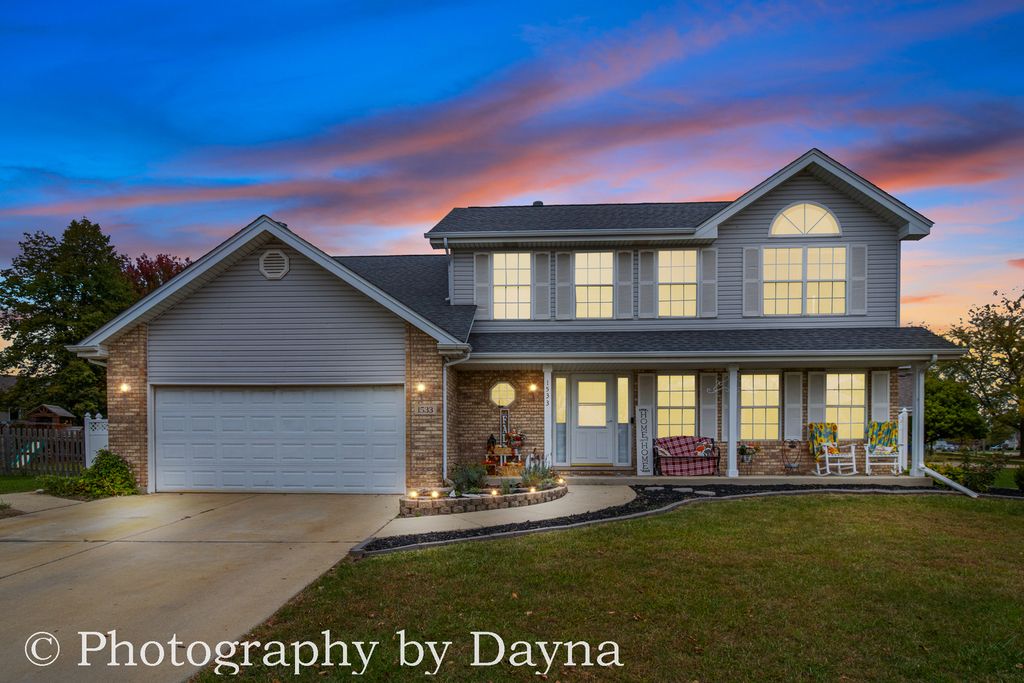 1533 Stefanie Lane, Bourbonnais, IL 60914