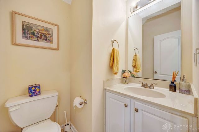 9251 Great Lakes Circle, Dayton, OH 45458