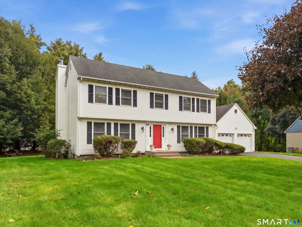 85 Village Lane, Windsor, CT 06095