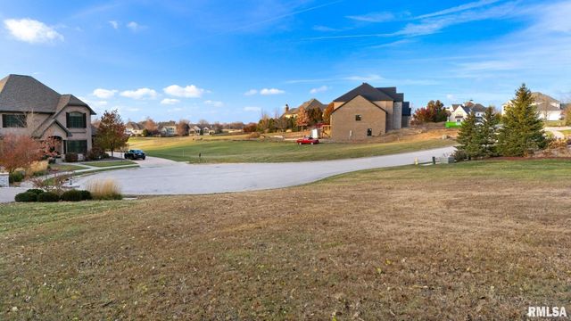 2203 W AUGUSTA Drive, Dunlap, IL 61525