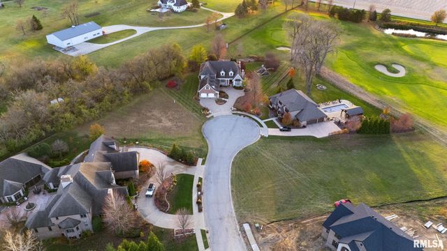 2203 W AUGUSTA Drive, Dunlap, IL 61525