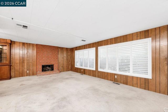 1201 Monument Blvd, Concord, CA 94520