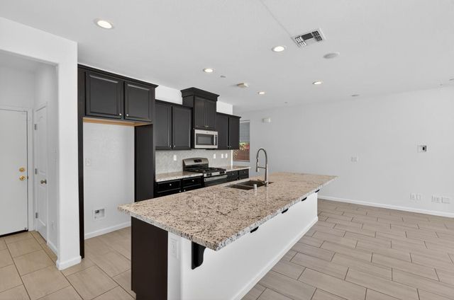 9058 Albarino Way, Sacramento, CA 95829