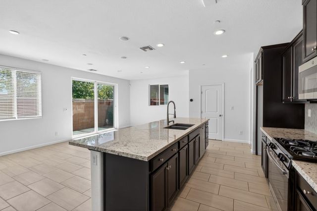 9058 Albarino Way, Sacramento, CA 95829