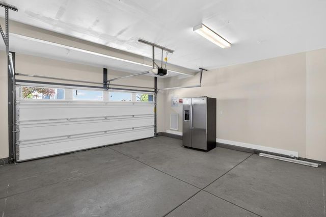 9058 Albarino Way, Sacramento, CA 95829