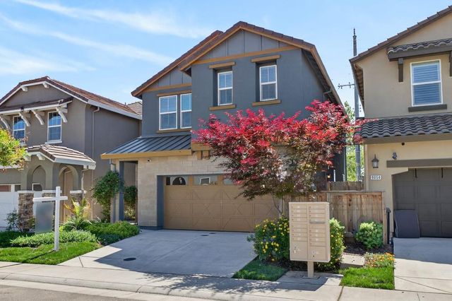 9058 Albarino Way, Sacramento, CA 95829