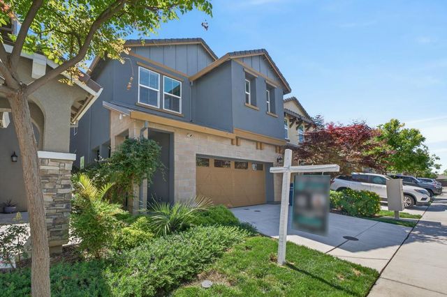 9058 Albarino Way, Sacramento, CA 95829