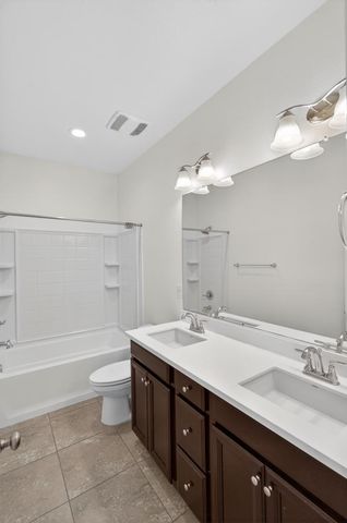 9058 Albarino Way, Sacramento, CA 95829