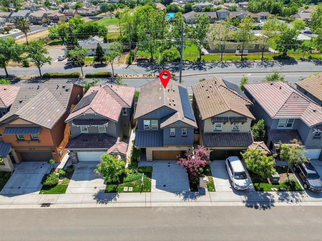 9058 Albarino Way, Sacramento, CA 95829