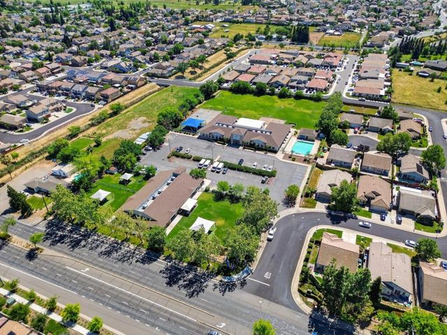 9058 Albarino Way, Sacramento, CA 95829