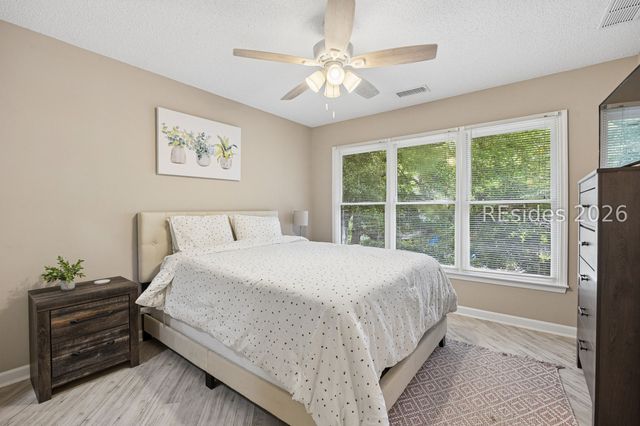 19 Lemoyne Ave Apt 57, Hilton Head Island, SC 29928