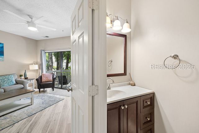 19 Lemoyne Ave Apt 57, Hilton Head Island, SC 29928