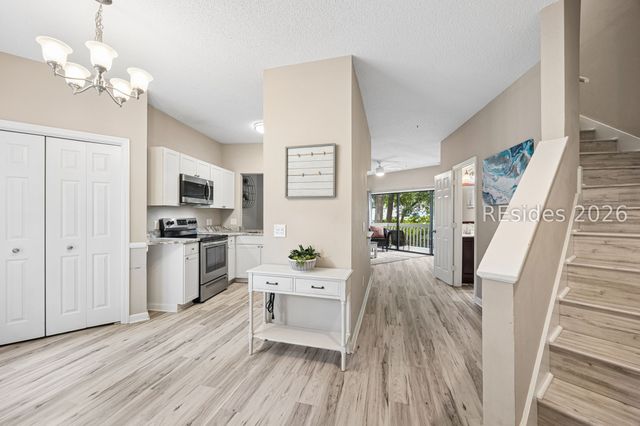 19 Lemoyne Ave Apt 57, Hilton Head Island, SC 29928