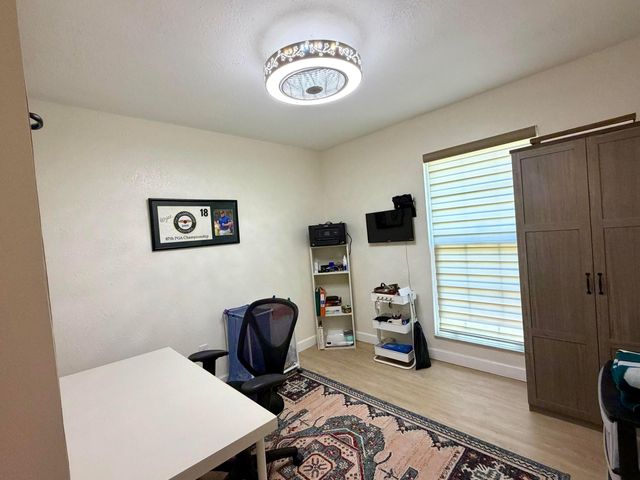 2326 SW 15th St Street SW, Vero Beach, FL 32962