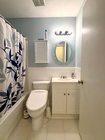 2326 SW 15th St Street SW, Vero Beach, FL 32962