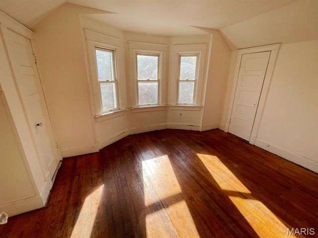 230 E 12th Street, Alton, IL 62002