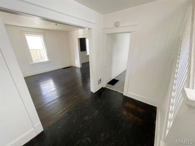 230 E 12th Street, Alton, IL 62002