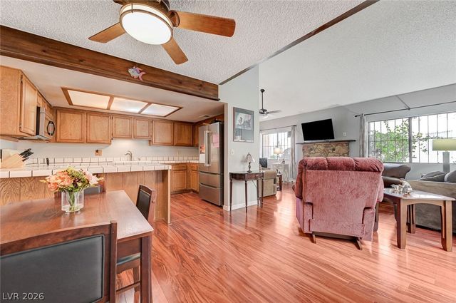 1824 Arbol Verde Way, Las Vegas, NV 89119