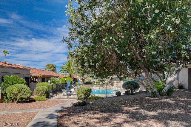 1824 Arbol Verde Way, Las Vegas, NV 89119