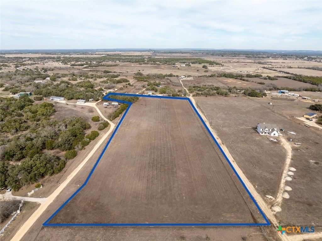 840 County Road 226, Florence, TX 76527