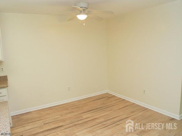 54 Norwich Place, Franklin Twsp, NJ 08873