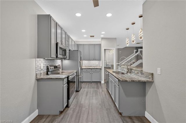 4048 Cherrybrook LOOP, Fort Myers, FL 33966