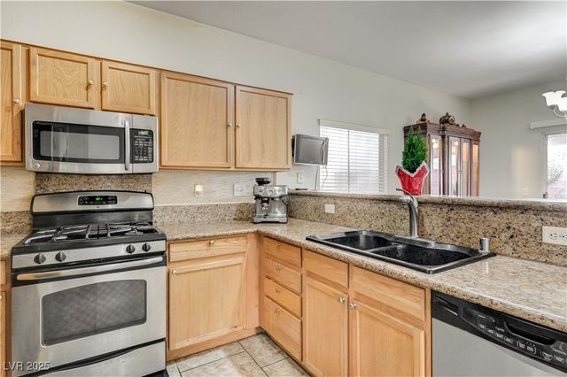 9133 Murmuring Tide Avenue, Las Vegas, NV 89148