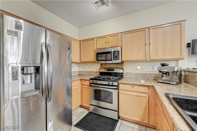 9133 Murmuring Tide Avenue, Las Vegas, NV 89148