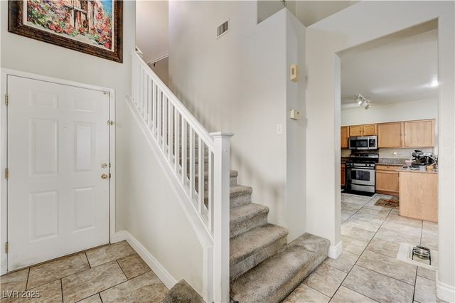 9133 Murmuring Tide Avenue, Las Vegas, NV 89148