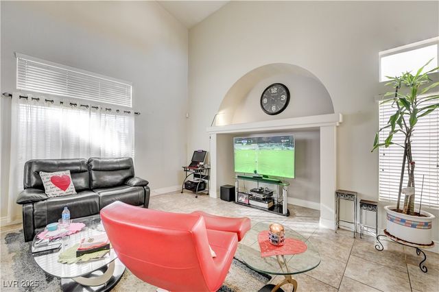 9133 Murmuring Tide Avenue, Las Vegas, NV 89148