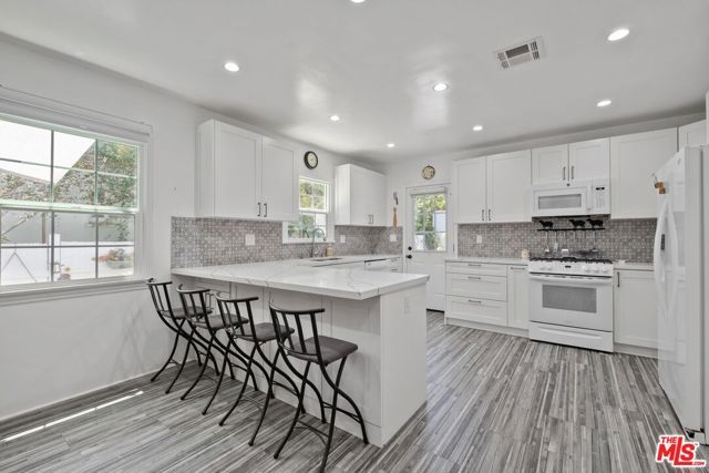 471 S Clark Drive, Beverly Hills, CA 90211