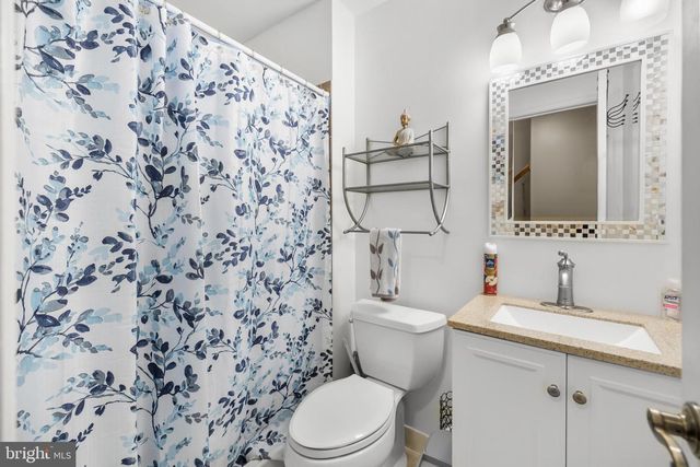 6177 CASTLETOWN WAY, Alexandria, VA 22310