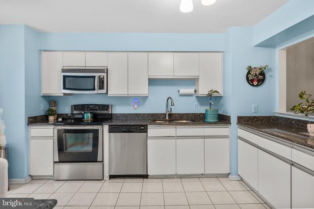 6177 CASTLETOWN WAY, Alexandria, VA 22310