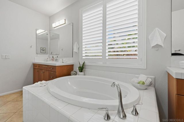 3257 Timken Circle, Escondido, CA 92027