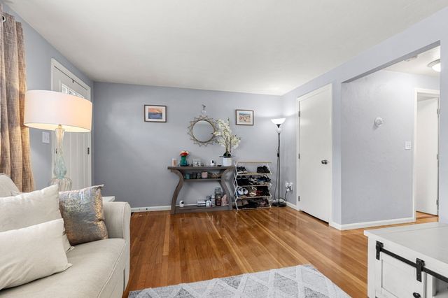5 Christopher Dr 2, Easton, MA 02375
