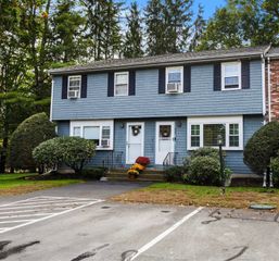 5 Christopher Dr 2, Easton, MA 02375
