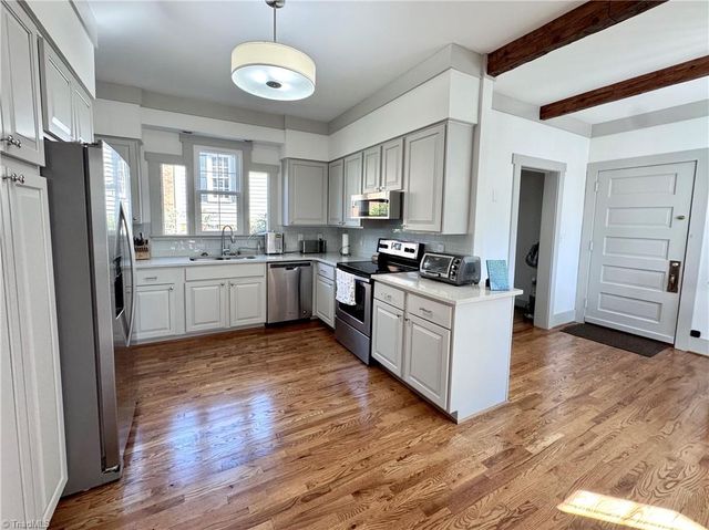 104 Westhaven Circle, Winston-salem, NC 27104