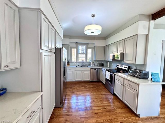 104 Westhaven Circle, Winston-salem, NC 27104