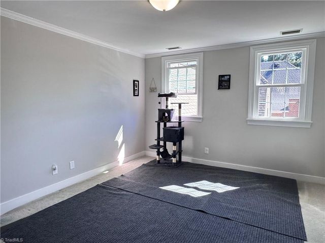 104 Westhaven Circle, Winston-salem, NC 27104