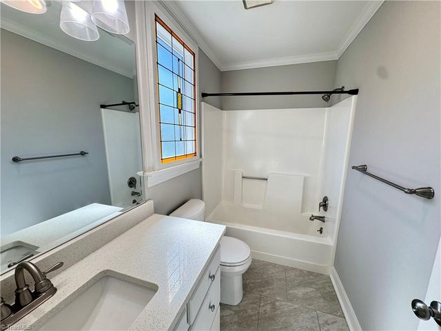 104 Westhaven Circle, Winston-salem, NC 27104