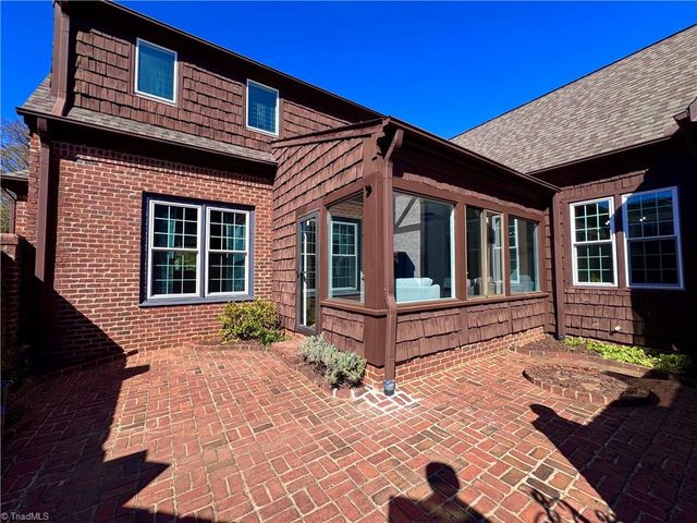 104 Westhaven Circle, Winston-salem, NC 27104