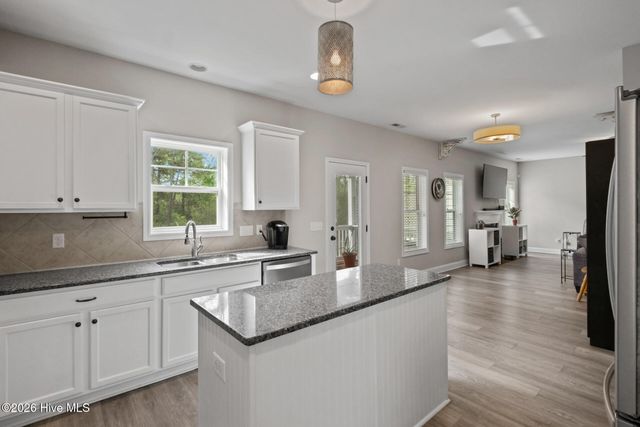 285 Scrub Oaks Drive, Hampstead, NC 28443