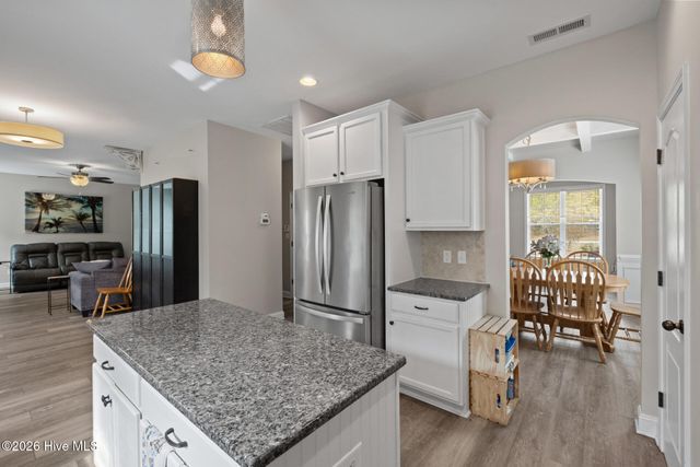285 Scrub Oaks Drive, Hampstead, NC 28443