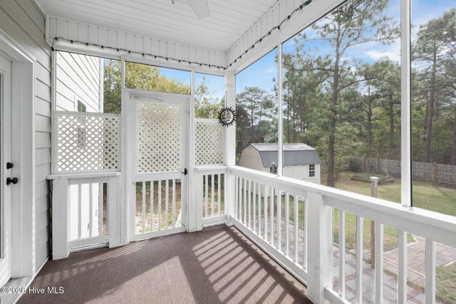 285 Scrub Oaks Drive, Hampstead, NC 28443