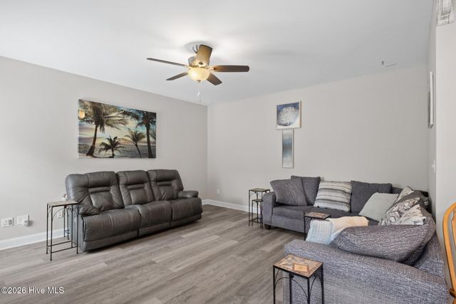 285 Scrub Oaks Drive, Hampstead, NC 28443