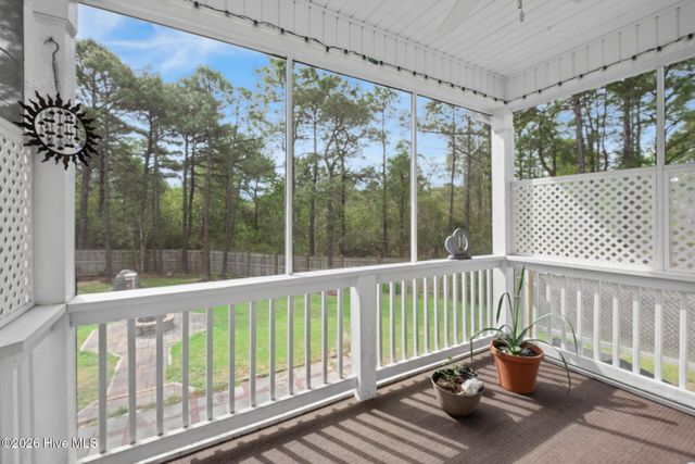 285 Scrub Oaks Drive, Hampstead, NC 28443