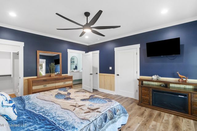 1002 E Beach Boulevard, Long Beach, MS 39560