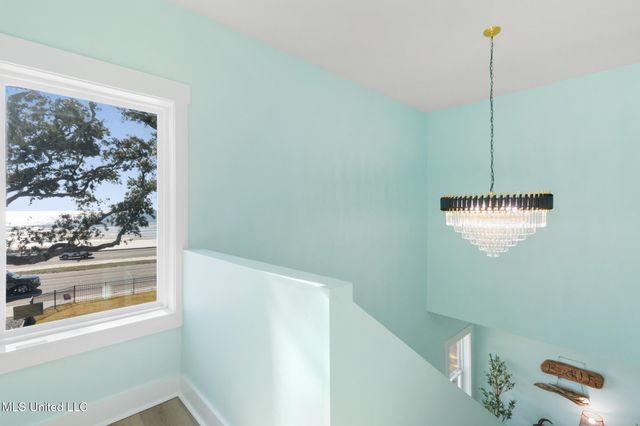 1002 E Beach Boulevard, Long Beach, MS 39560