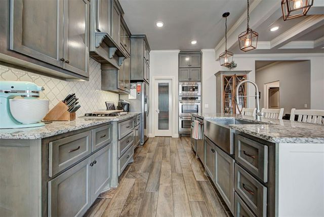 3332 Briargate Road, Edmond, OK 73034