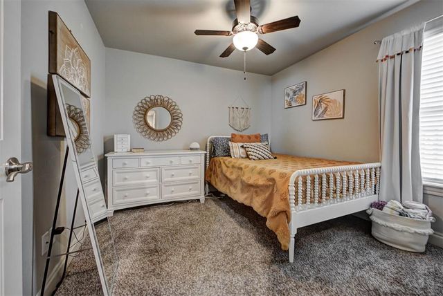 3332 Briargate Road, Edmond, OK 73034